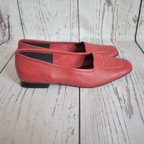 Vaneli Red Leater Stylish Lafers - Picture 2 of 6